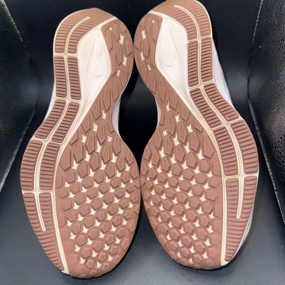 Size 6.5 - Nike Air Zoom Pegasus 35 Particle Rose Women, 942855-605, Clean - Picture 9 of 10